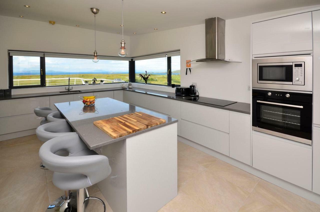 Property 260 - Moyard Kültér fotó